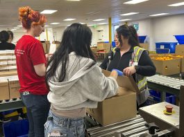 View of the L.A. Regional Food Bank facilities, the largest food bank in Los Angeles County, located in City of Industry. Dec. 23, 2025. EFE/ Mikaela Viqueira