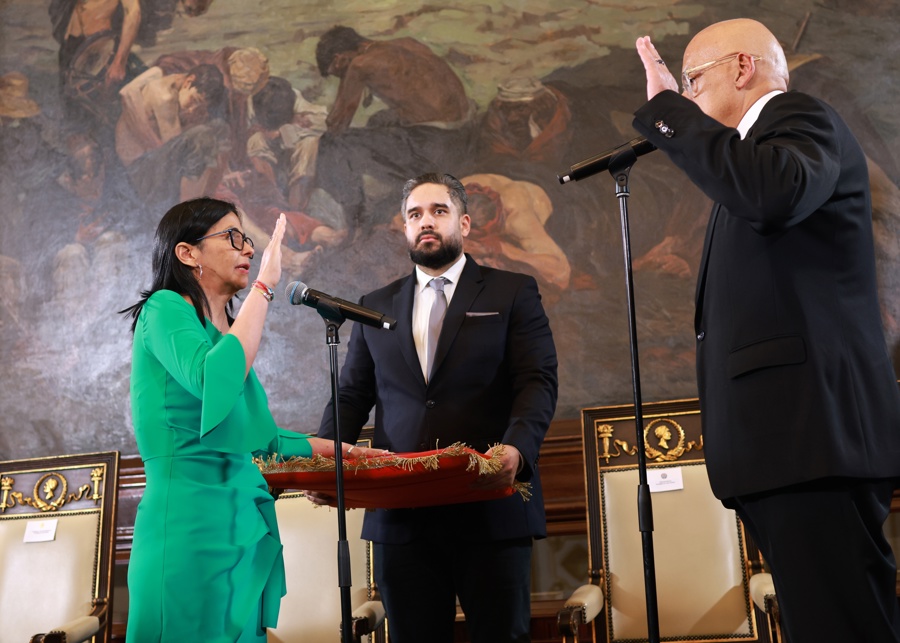 Handout photo made available by Miraflores Palace shows Venezuela's Vice President Delcy Rodriguez (L) being sworn in as the country's acting president in Caracas, Venezuela, 05 January 2026. EFE/EPA/MIRAFLORES