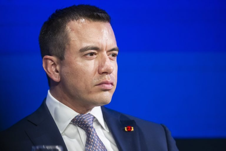 Ecuador and Colombia Tit for Tat!