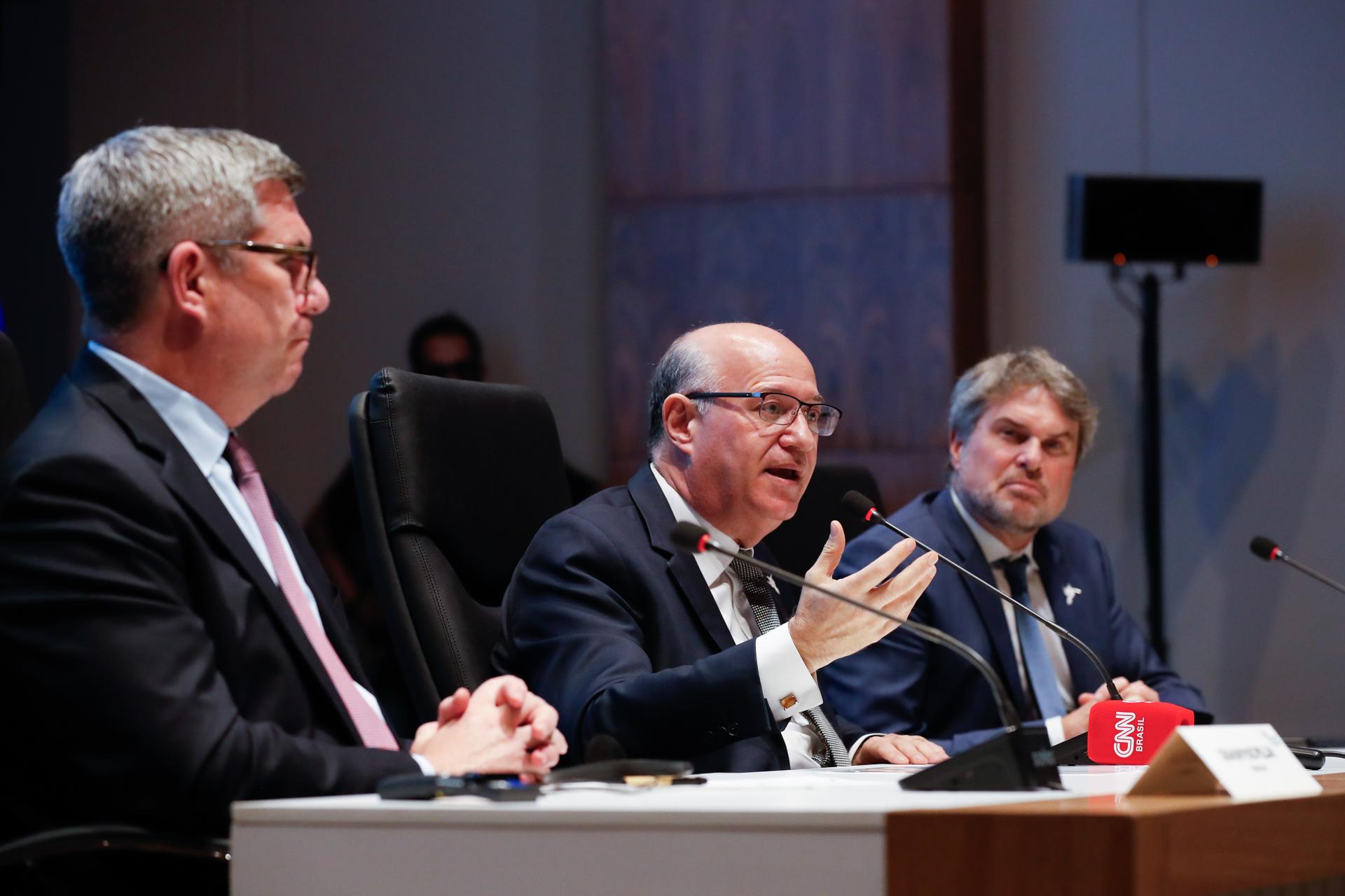 Luque (Paraguay), 14/03/2026.- Inter-American Development Bank president Ilan Goldfajn speaks during a press conference in Luque, Paraguay, 14 March 2026. The IDB concludes its annual meetings with a commitment to increasing the scale and impact of its operations and contributions from the private sector. EFE/EPA/Juan Pablo Pino