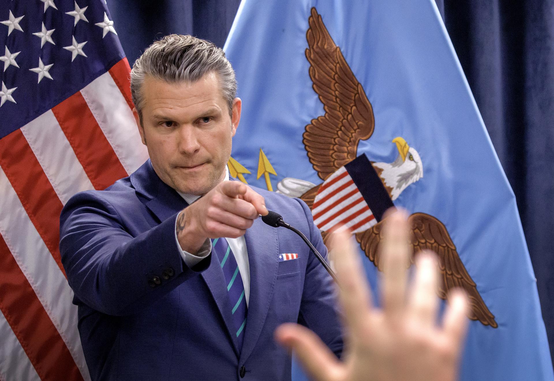 US Secretary of Defense Pete Hegseth speaks during a press conference at CENTCOM headquarters at MacDill Air Force Base in Tampa, Florida, USA, 05 March 2026. EFE/EPA/CRISTOBAL HERRERA-ULASHKEVICH