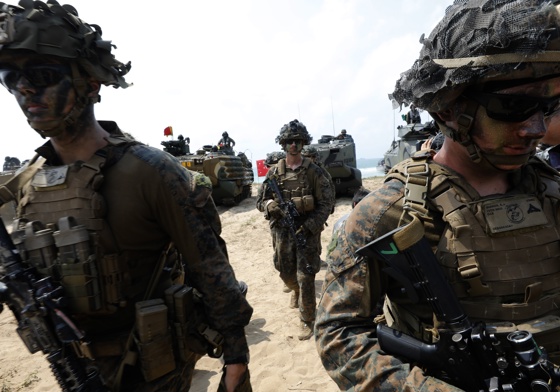 US Marines take part during amphibious assault training as part of the Cobra Gold 2026 joint military exercise, at a military base in Sattahip, Chonburi province, Thailand, 26 February 2026. EFE-EPA/NARONG SANGNAK/FILE