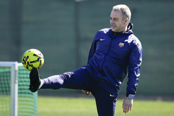 German coach Hansi Flick during FC Barcelona's first team training session at the Joan Gamper Training Ground on Friday. EFE/Enric Fontcuberta