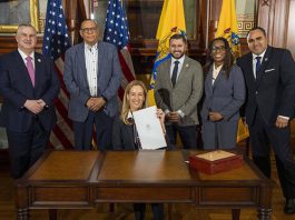 Governor Sherrill signs law expanding early voting in May municipal elections! Governor Mikie Sherrill signed a new law: A4745/S420 (Wainstein, Rodriguez, McCoy/Stack, Mukherji) , which allows municipalities to extend early voting days in local elections in May.