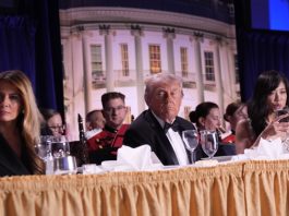 US President Donald Trump (C) and First Lady Melania Trump (L) participate in the White House Correspondents' Association Dinner in Washington, DC, USA, 25 April 2026. EFE/EPA/Yuri Gripas / POOL