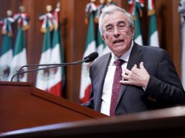 File photo dated February 25, 2022, showing the governor of Sinaloa, Rubén Rocha Moya, participating in a ceremony in the city of Culiacán, Sinaloa (Mexico). EFE/Juan Carlos Cruz/FILE