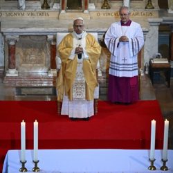 Pope enjoys International Support!