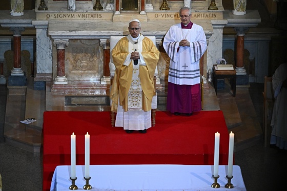 Annaba (Algeria), 14/04/2026.- Pope Leo XIV celebrates Holy Mass at the Basilica of St. Augustine in Annaba, Algeria, 14 April 2026. The pontiff is currently on an apostolic visit to the country. (Papa) EFE/EPA/LUCA ZENNARO