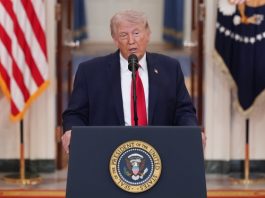 US President Donald J. Trump speaks about the Iran war from the Cross Hall of the White House in Washington, DC, USA, 01 April 2026. EFE-EPA/ALEX BRANDON / POOL