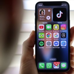 Canada to ban social media for minors!