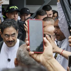 Abelardo de la Espriella to face Iván Cepeda in second round presidential election in Colombia!