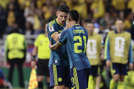 James Rodriguez (L) and Jaminton Campaz (R) of Colombia react during the 2026 FIFA World Cup Group K match between Uzbekistan and Colombia at Azteca Stadium in Mexico City, Mexico, June 17 2026. EFE/EPA/JOSE MENDEZ