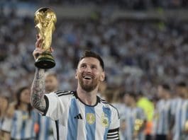 Messi’s pain and glory at MetLife Stadium Lionel Messi returns to MetLife Stadium as a World Cup champion and with two Copa América titles. This Sunday he will play in the 2026 World Cup final against Spain. EFE/Juan Ignacio Roncoroni