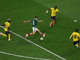 Mexico beats Ecuador at home! Raúl Jiménez (c) of Mexico scores a goal during the FIFA World Cup 2026 Round of 32 match Mexico against Ecuador in Mexico City, Mexico, June 30, 2026. EFE/ Isaac Esquivel