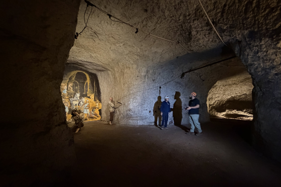 Caves to escape the heat!