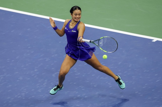 Alexandra Eala falls against Iva Jovic!