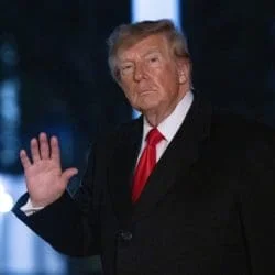 Judge suspends Trump’s ads with public funds!