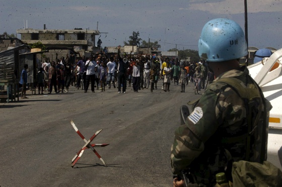 Soldiers of the United Nations Stabilization Mission in Haiti (MINUSTAH) patrol the streets of Cite Soleil, one of the most dangerous neighbourhoods in the capital city, Port-au-Prince Haiti, 09 February 2007. EFE-EPA/David Fernandez