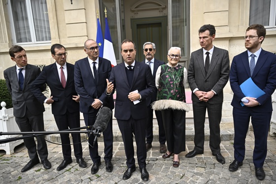 France's Prime Minister Sebastien Lecornu (C) speaks to the media alongside (L-R) Education Minister Edouard Geffray, Labour and Solidarity Minister Jean-Pierre Farandou, Interior Minister Laurent Nunez, Minister of Small and Medium-sized Enterprises and Trade Serge Papin, Minister of Regional Planning and Decentralization Francoise Gatel, Minister of Higher Education, Research and Space Philippe Baptiste and Minister of Public Action and Accounts David Amiel following an interministerial crisis meeting at the Ministry of the Interior, in Paris, France, 19 October 2026. EFE/EPA/JULIEN DE ROSA / POOL MAXPPP OUT